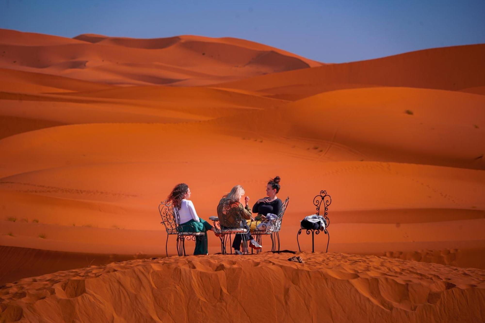 Kasbah Erg Chebbi Hotel เมอร์ซูกา ภายนอก รูปภาพ