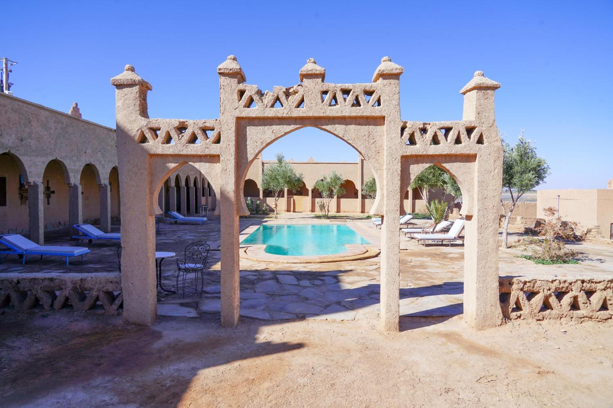 Kasbah Erg Chebbi Hotel เมอร์ซูกา ภายนอก รูปภาพ