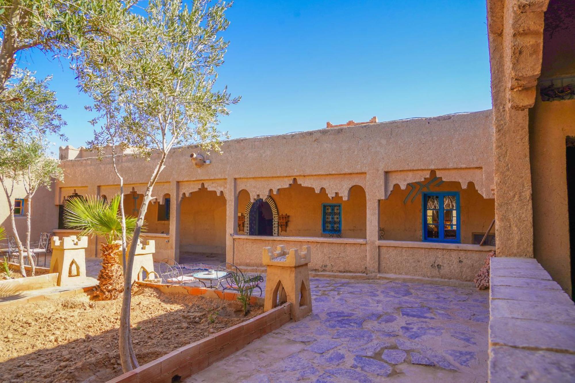Kasbah Erg Chebbi Hotel เมอร์ซูกา ภายนอก รูปภาพ